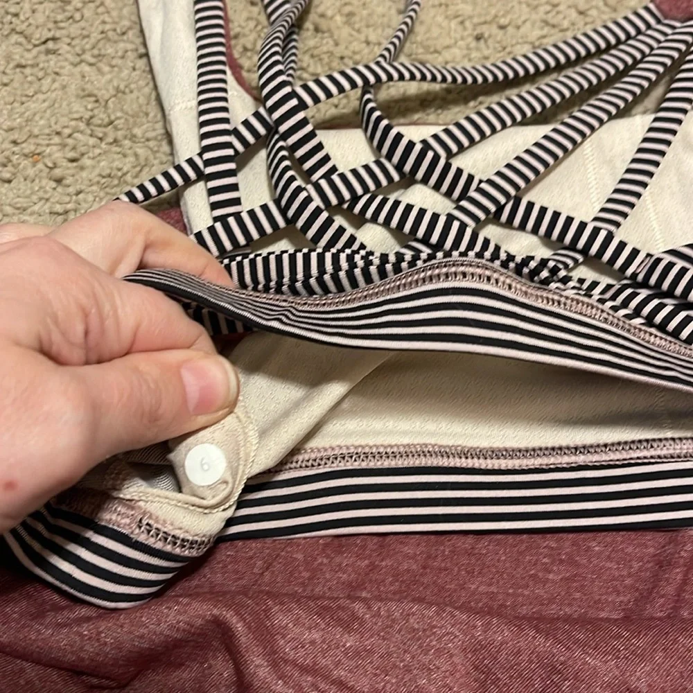 Lululemon wild tank wine berry mini pop stripe black mink berry Sz 6 - Picture 5 of 6